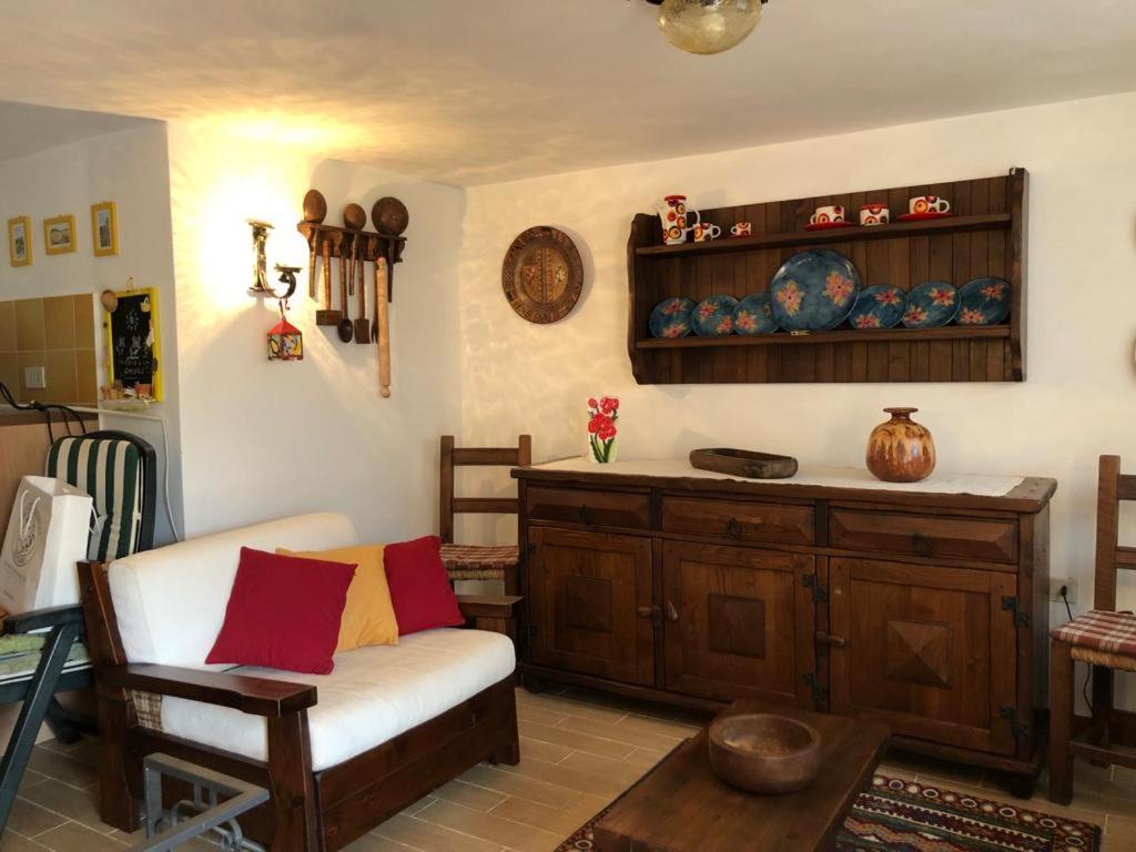 Casa Gaia - Limoncello - Parcheggio Privato Incluso Apartment Levanto Luaran gambar
