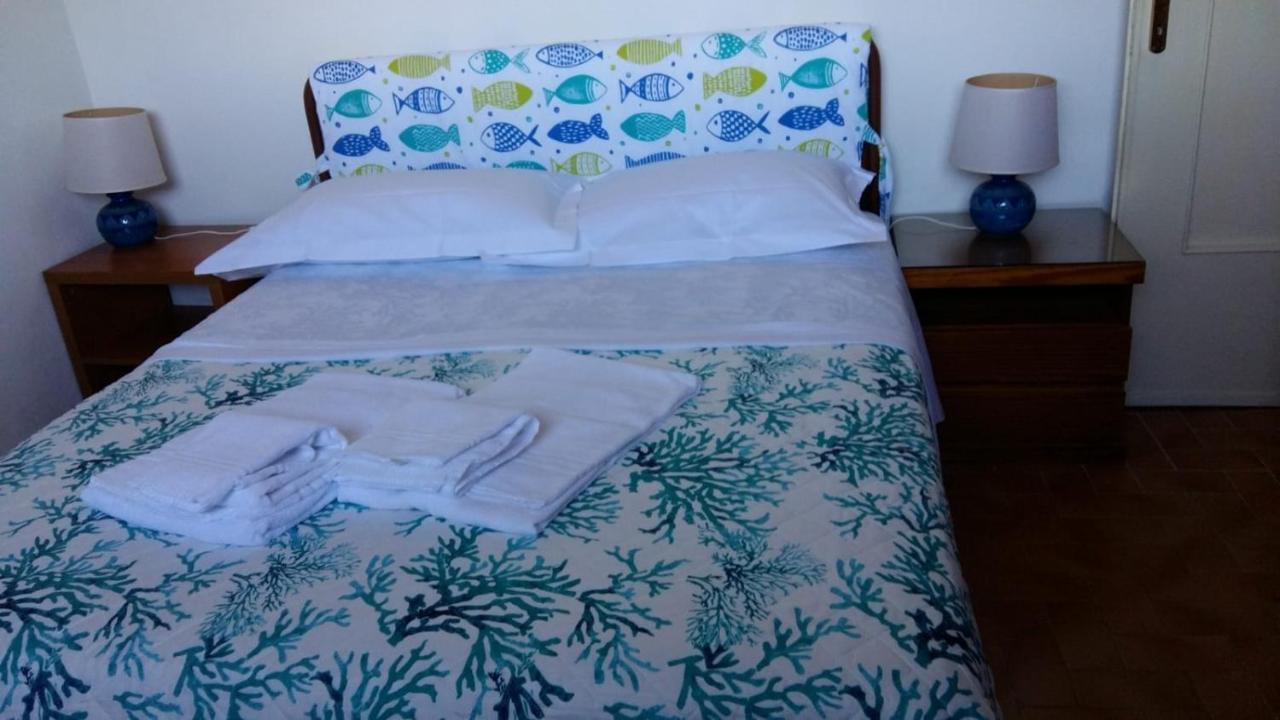 Casa Gaia - Limoncello - Parcheggio Privato Incluso Apartment Levanto Luaran gambar