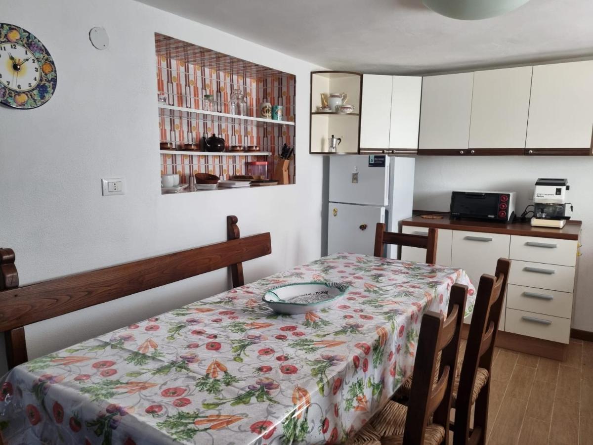 Casa Gaia - Limoncello - Parcheggio Privato Incluso Apartment Levanto Luaran gambar