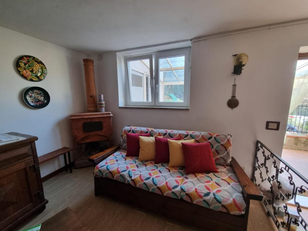 Casa Gaia - Limoncello - Parcheggio Privato Incluso Apartment Levanto Luaran gambar