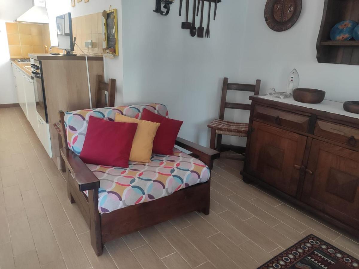 Casa Gaia - Limoncello - Parcheggio Privato Incluso Apartment Levanto Luaran gambar